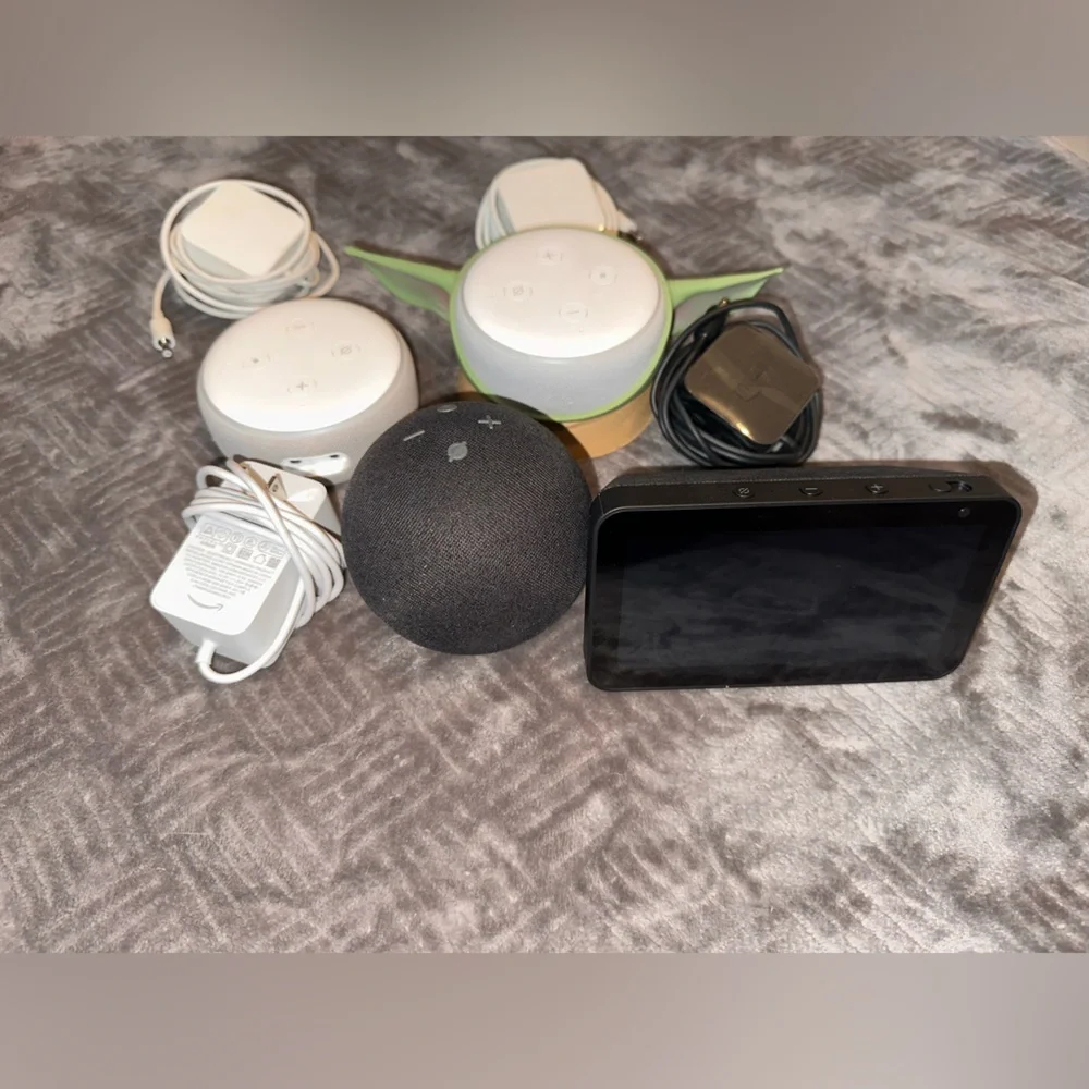 Amazon Smart Speakers and Display Set - Black, White, Green
